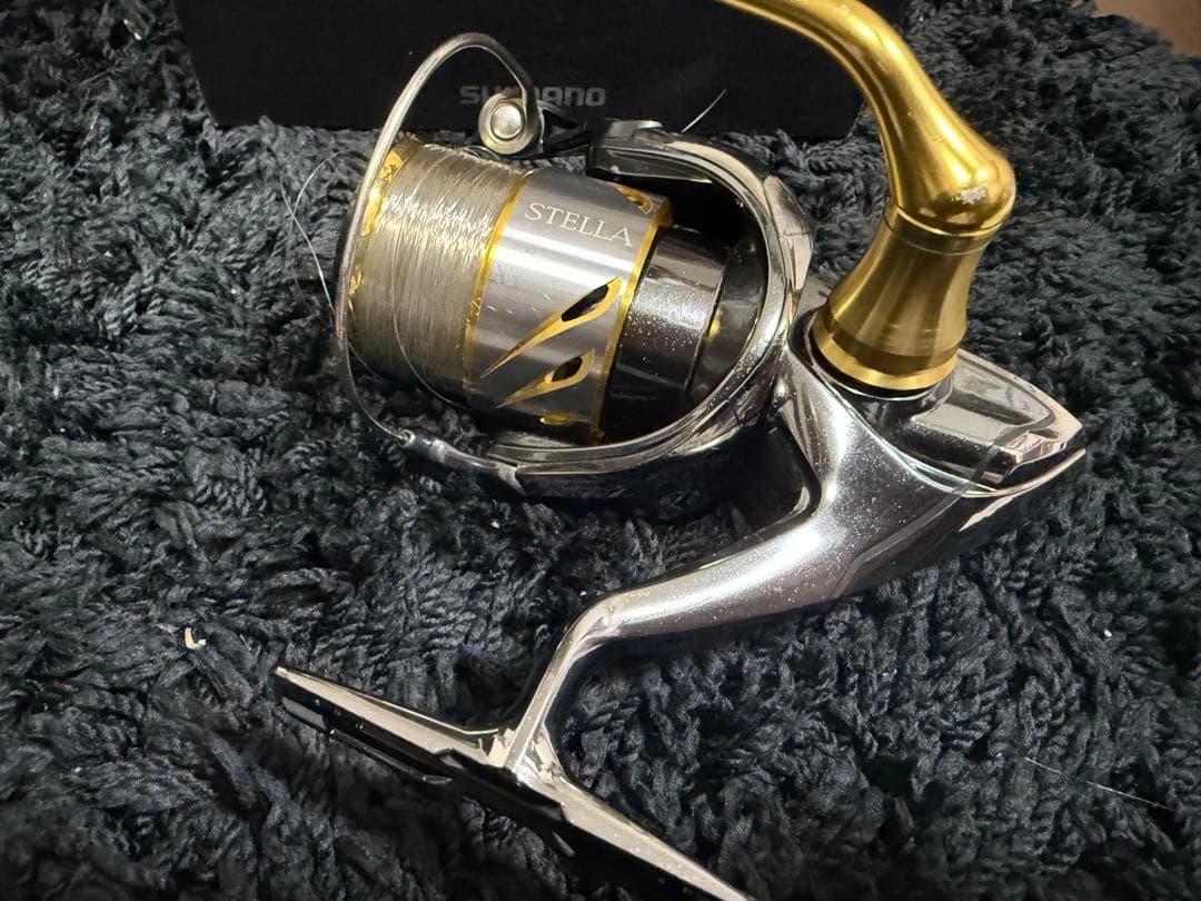 シマノ　14 ステラSTELLA C2500HGSスピニングリール　良品