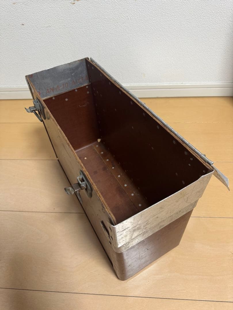 金属製　ミニタリー　ボックス