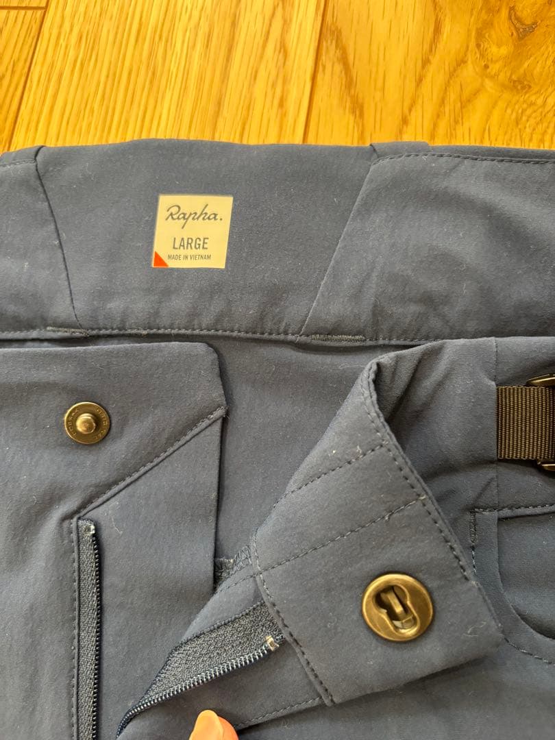 美品 Rapha トレイルショーツ