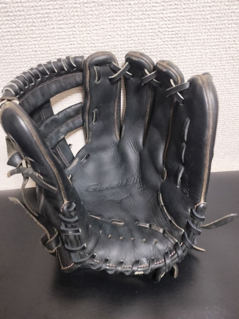 ミズノ Global Elite kモデル　菊池涼介