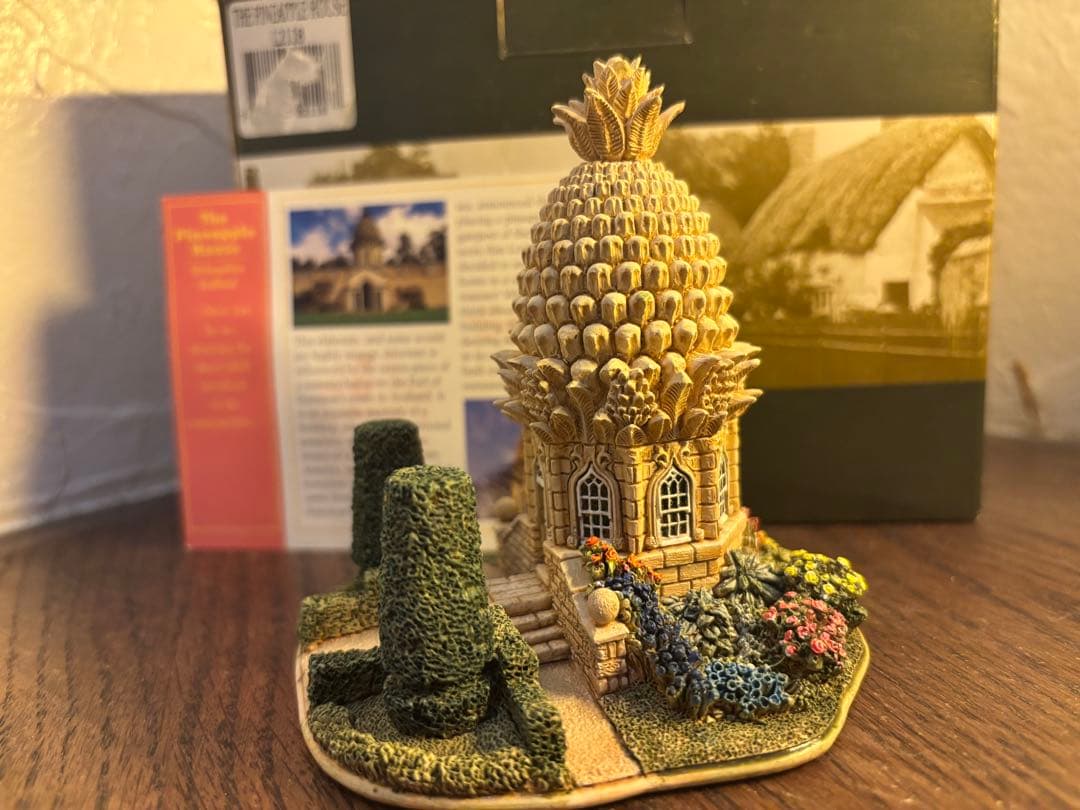 LILLIPUTLANリリパット レーン THE PINEAPPLE HOUSE