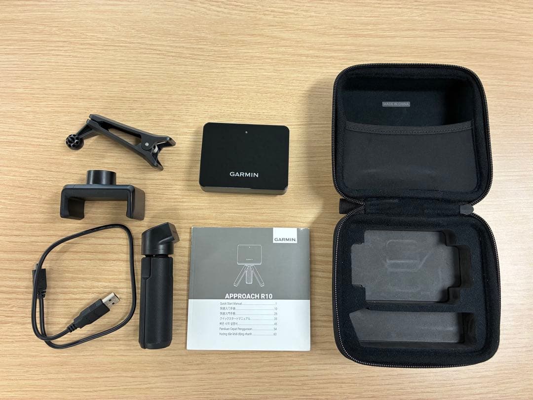 GARMIN APPROACH R10 ゴルフ弾道測定器　距離計測