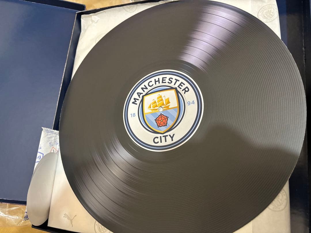 Oasis デフィニットリー・シティ Man Cityユニフォーム　限定品