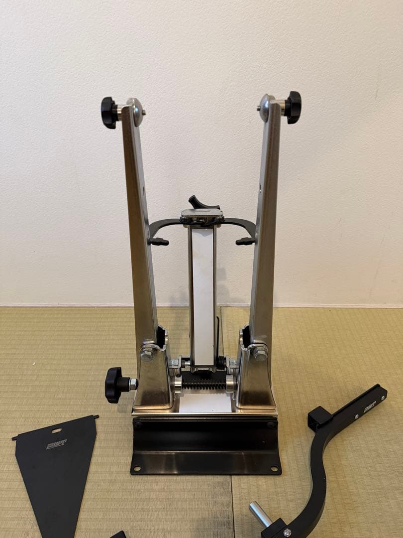 pwt 振れ取り台、センターリングゲージ、リムセンターゲージ