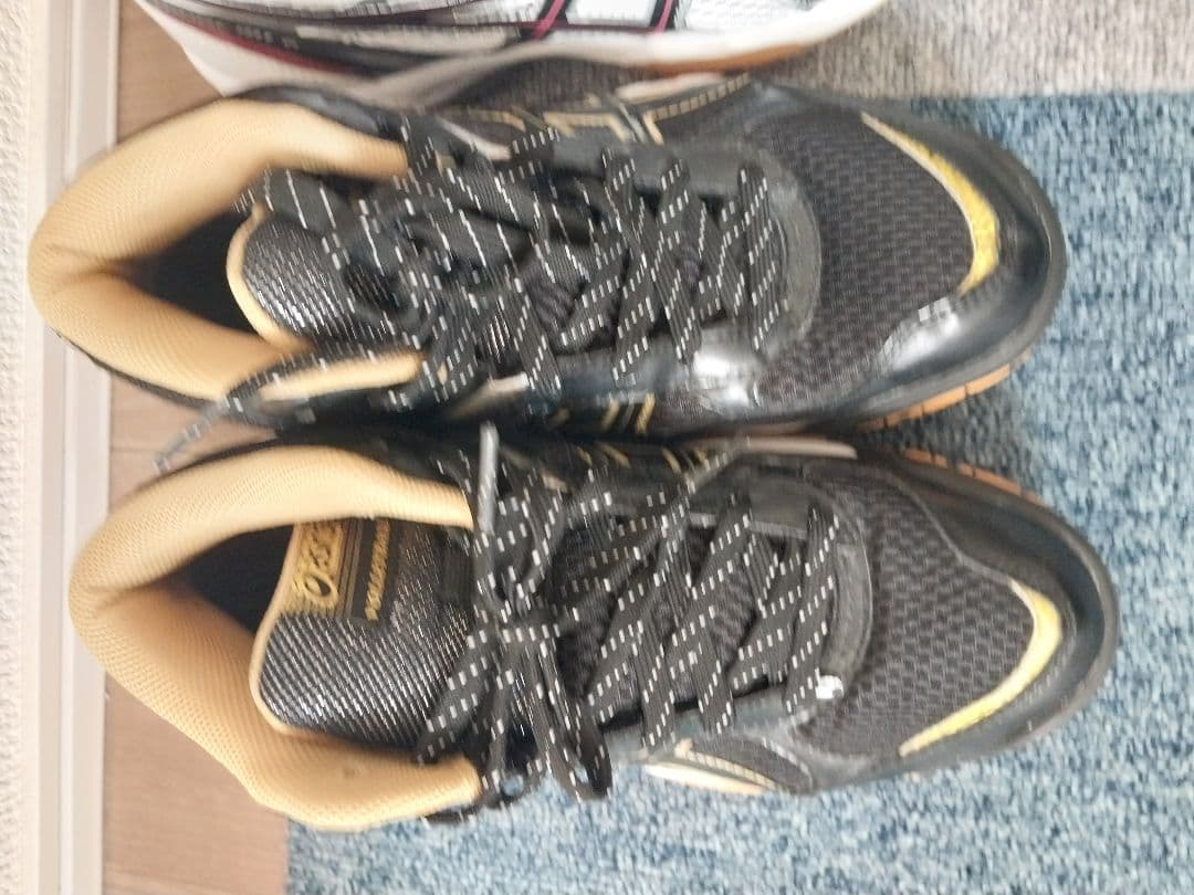 ASICSバレーボールシューズ 23.5cm(X4足)中古の靴3足と新品の靴1足