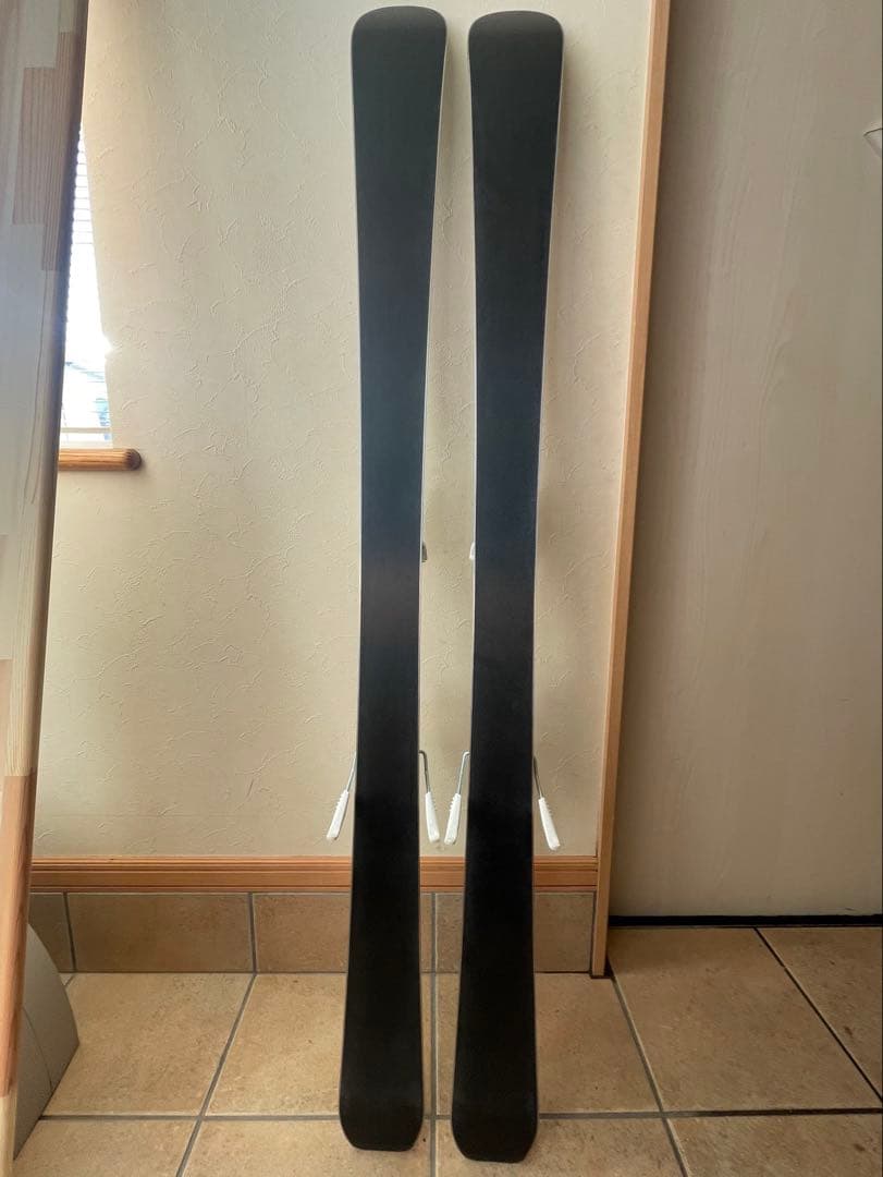 早い者勝ち【未使用に近い】Hart Innocence 142cm スキー板
