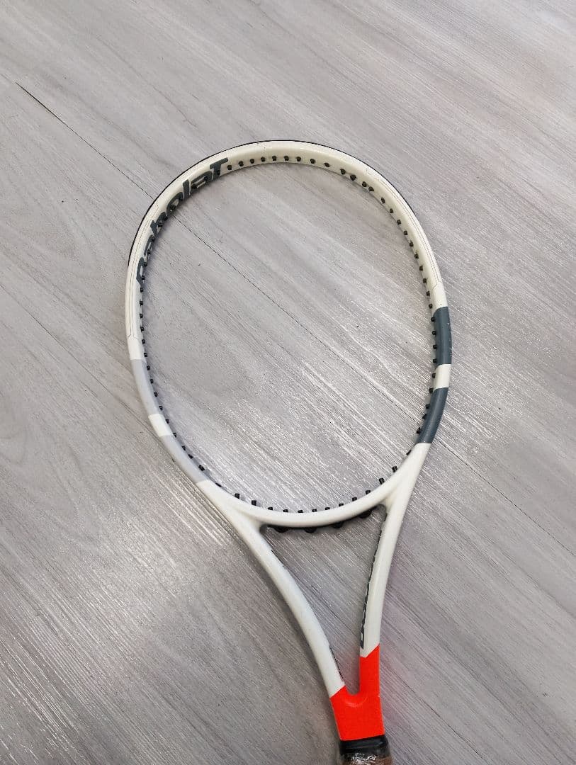 Babolat Pure Strike98 テニスラケット