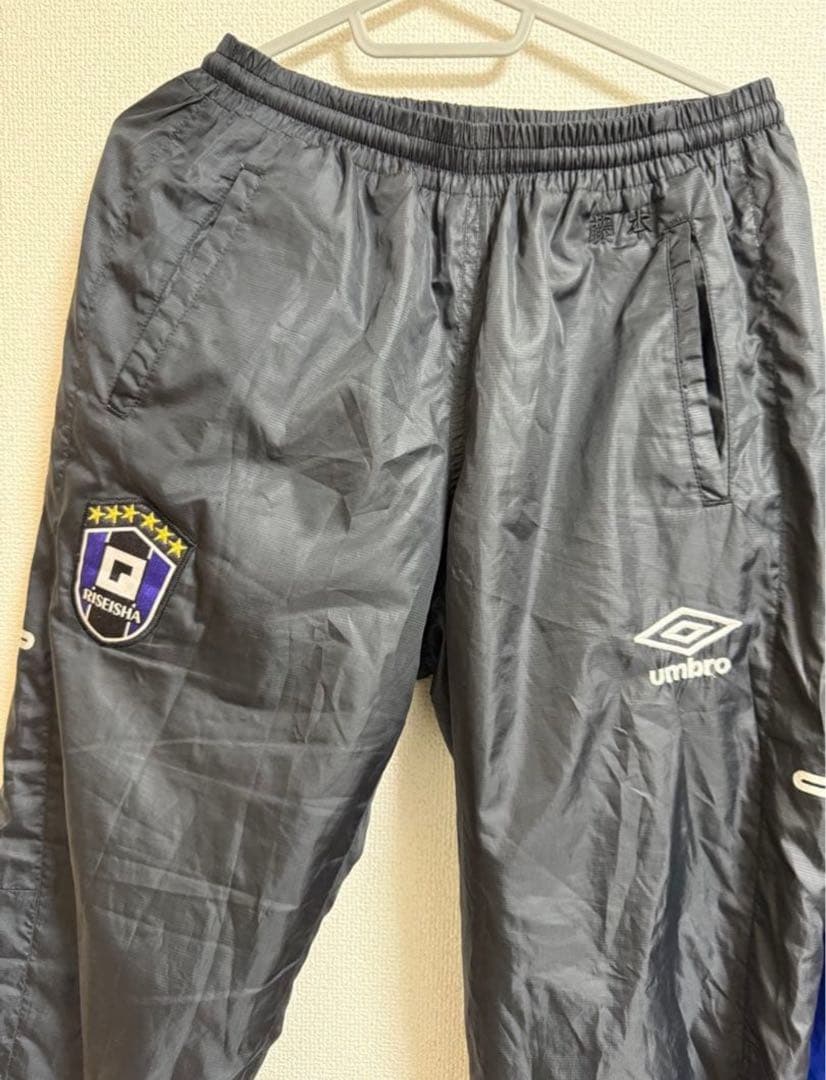 UMBRO ピステ・ウィンドブレーカー 青黒 履正社 riseisya