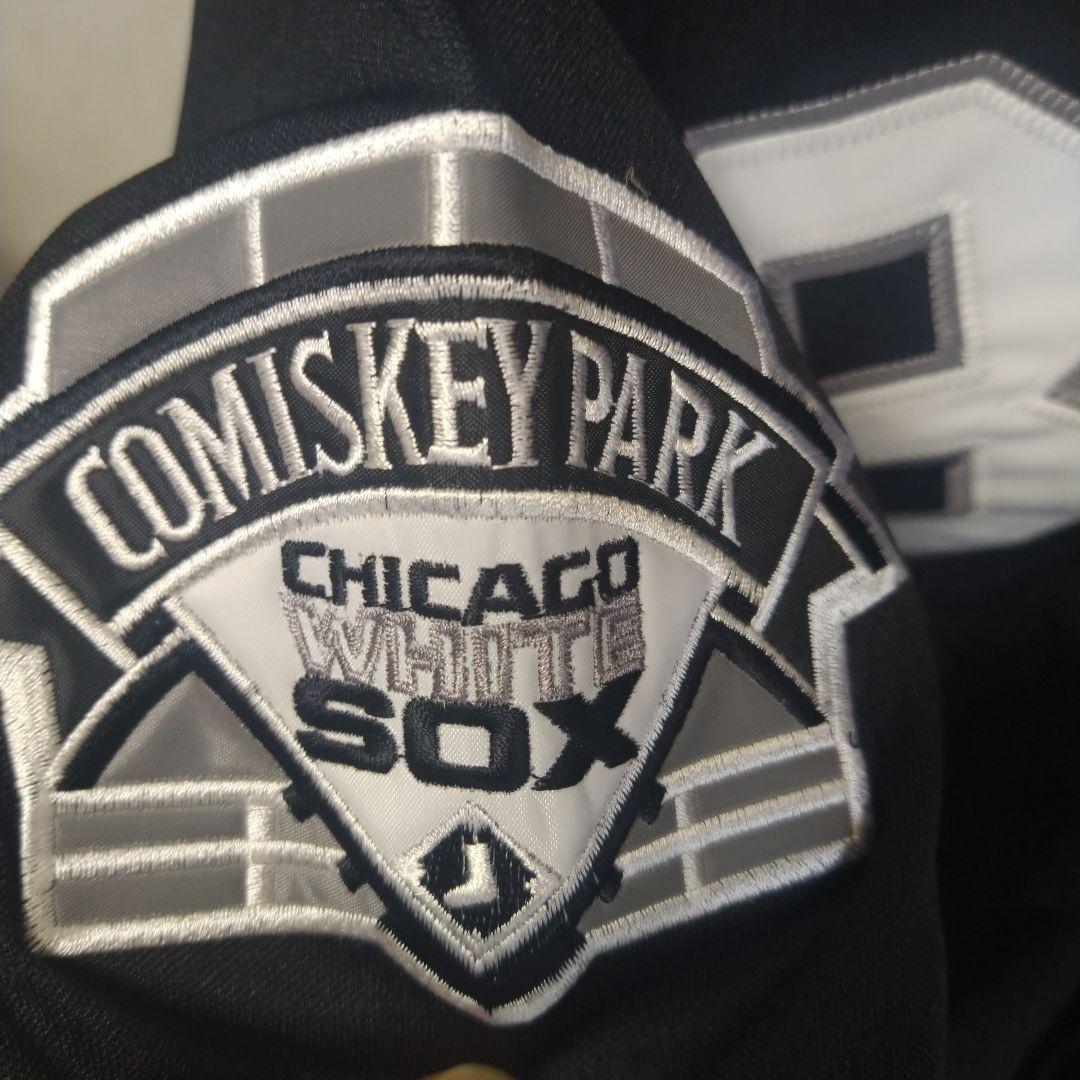 激レア　新品　タグ付き　定価400ドル　Chicago White Sox　L