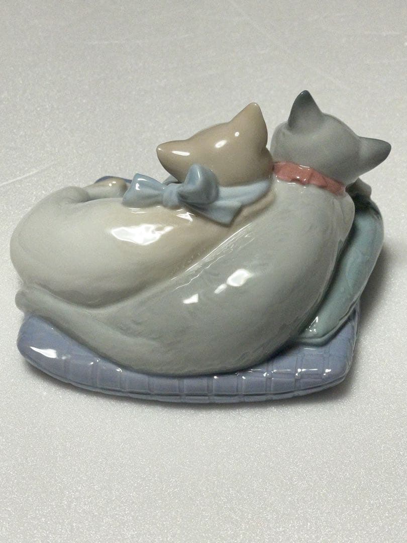 [美品] NAO リヤドロ　仲良しのネコ