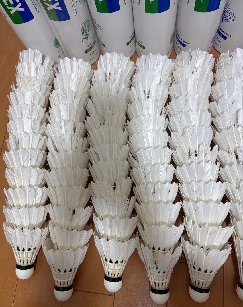 YONEX中古シャトル115球 200/300/500 CLEAR混合 筒10本