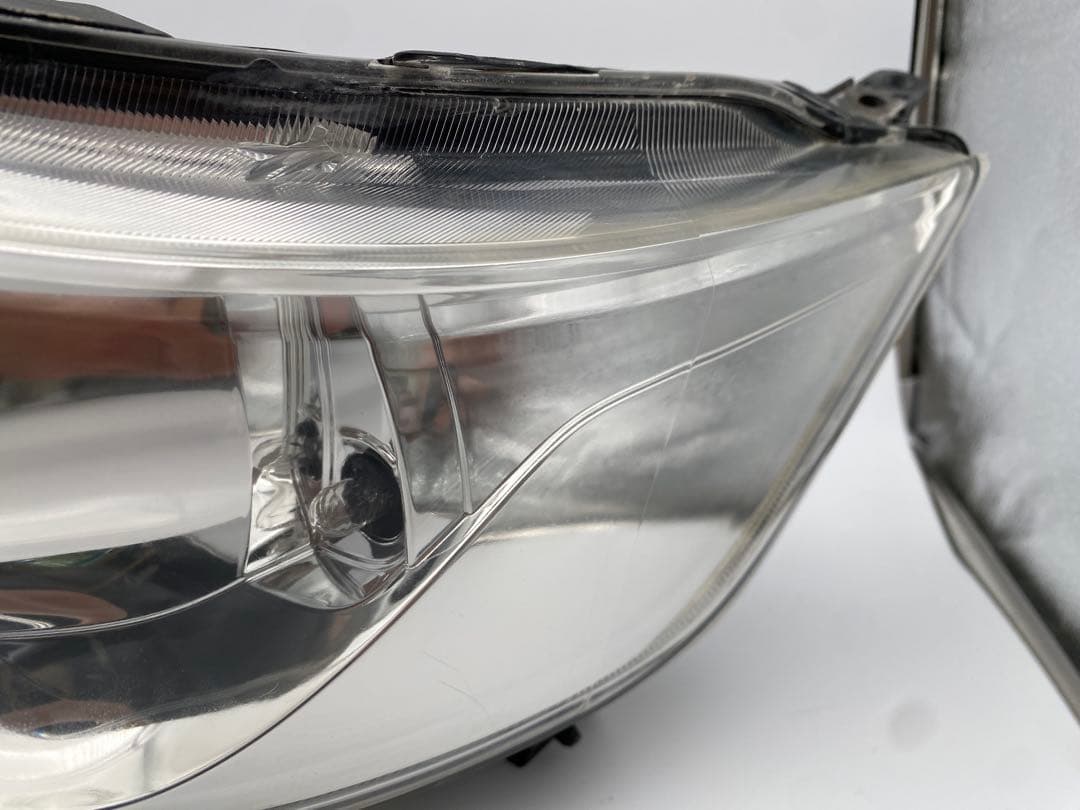 スズキ ワゴンR スティングレー MH23S 純正 HIDヘッドライト左右セット