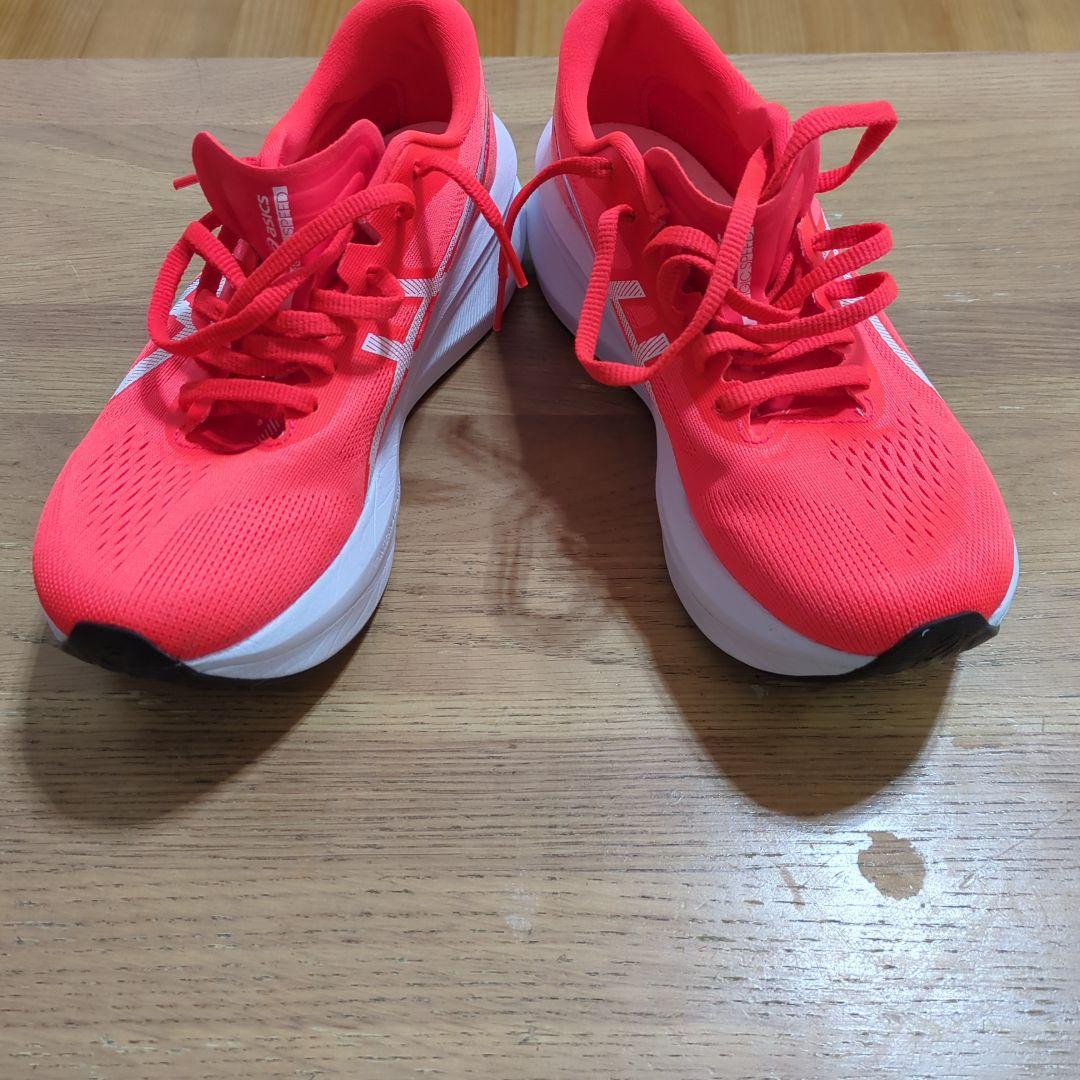 ASICS ランニングシューズ MAGIC SPEED 4　25cm