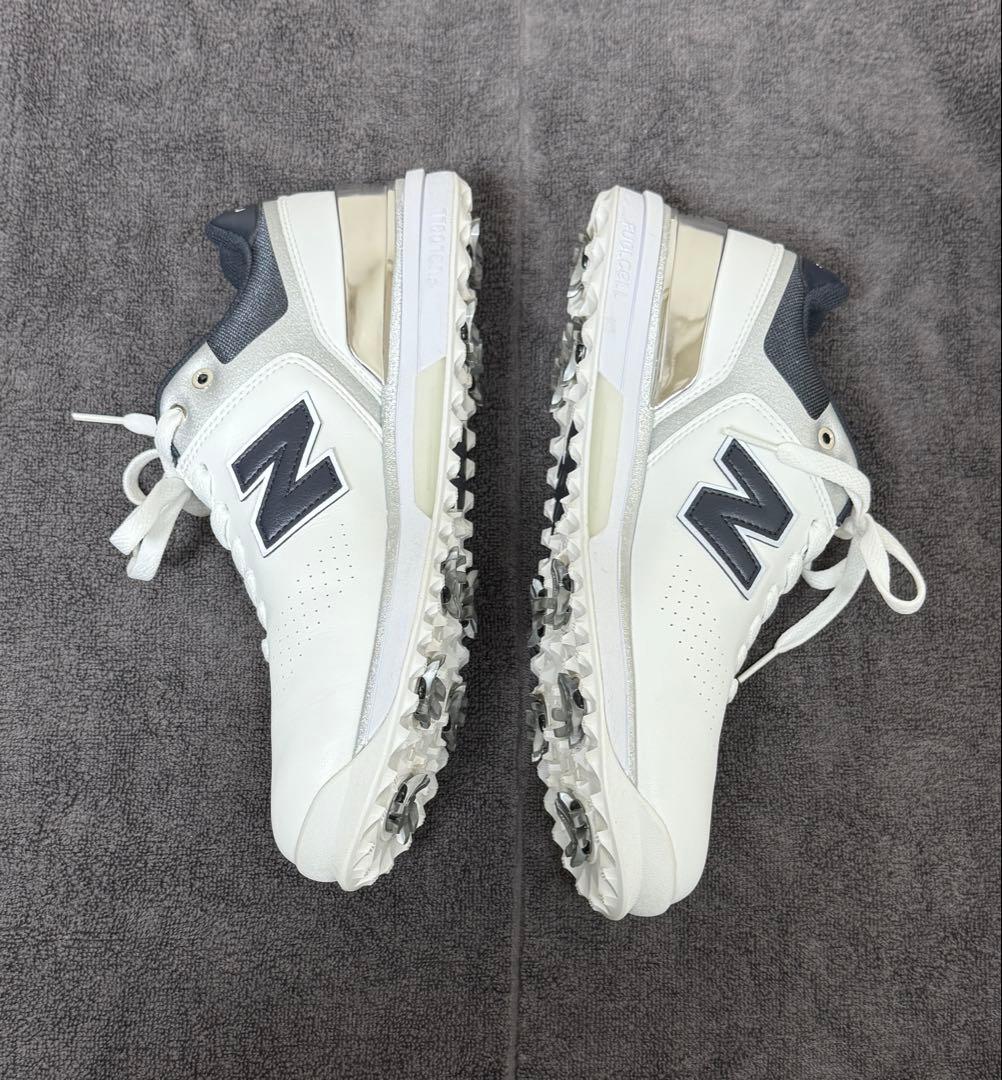 【未使用レベル】new balance ゴルフシューズ 25cm ソフトスパイク