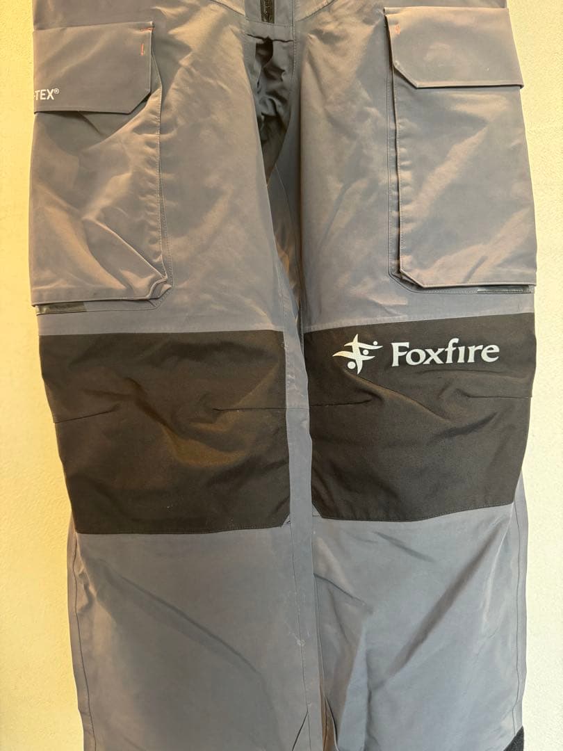 Foxfire ハイドロマスタービブ　グレーMサイズ