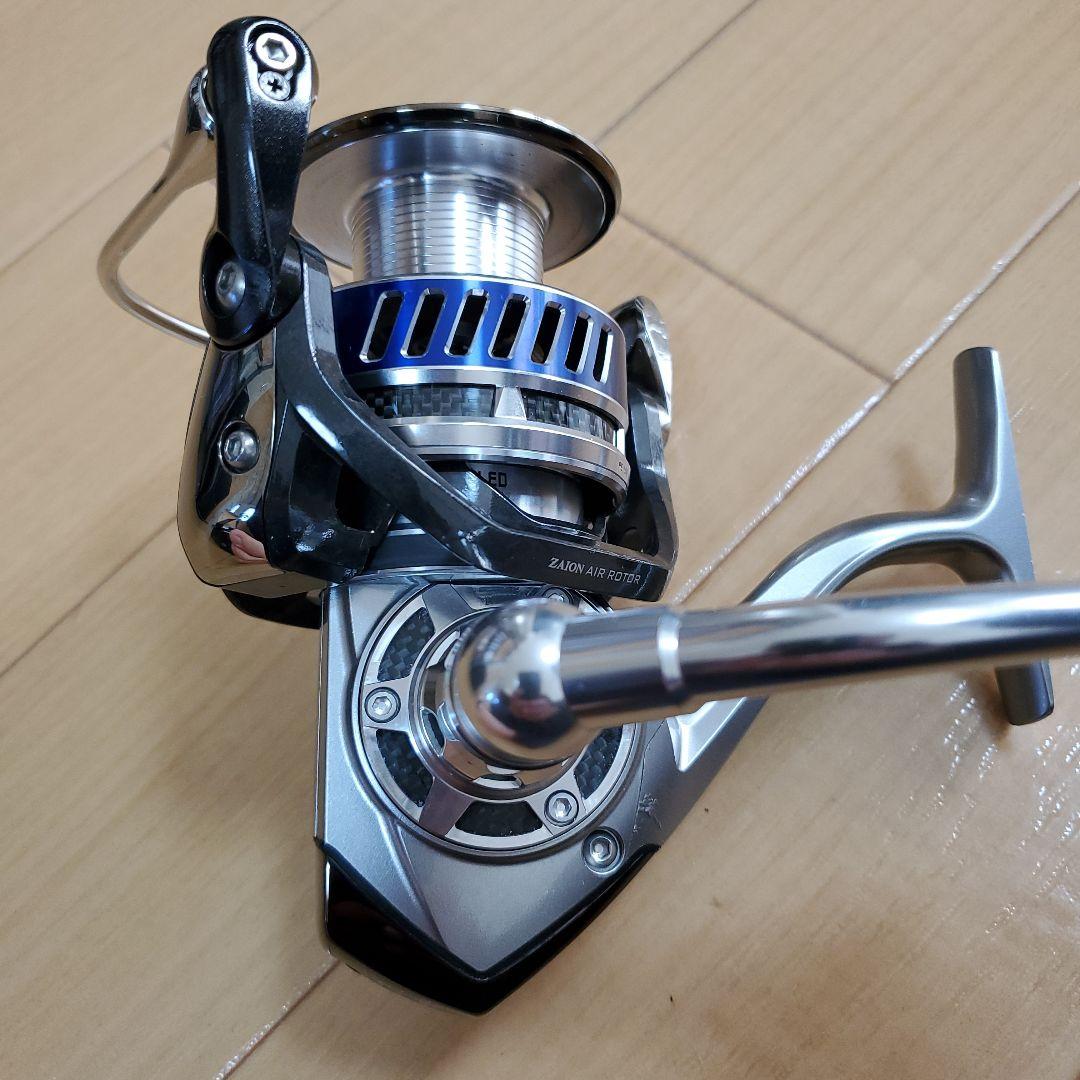 中古ダイワ10ソルティガ4500