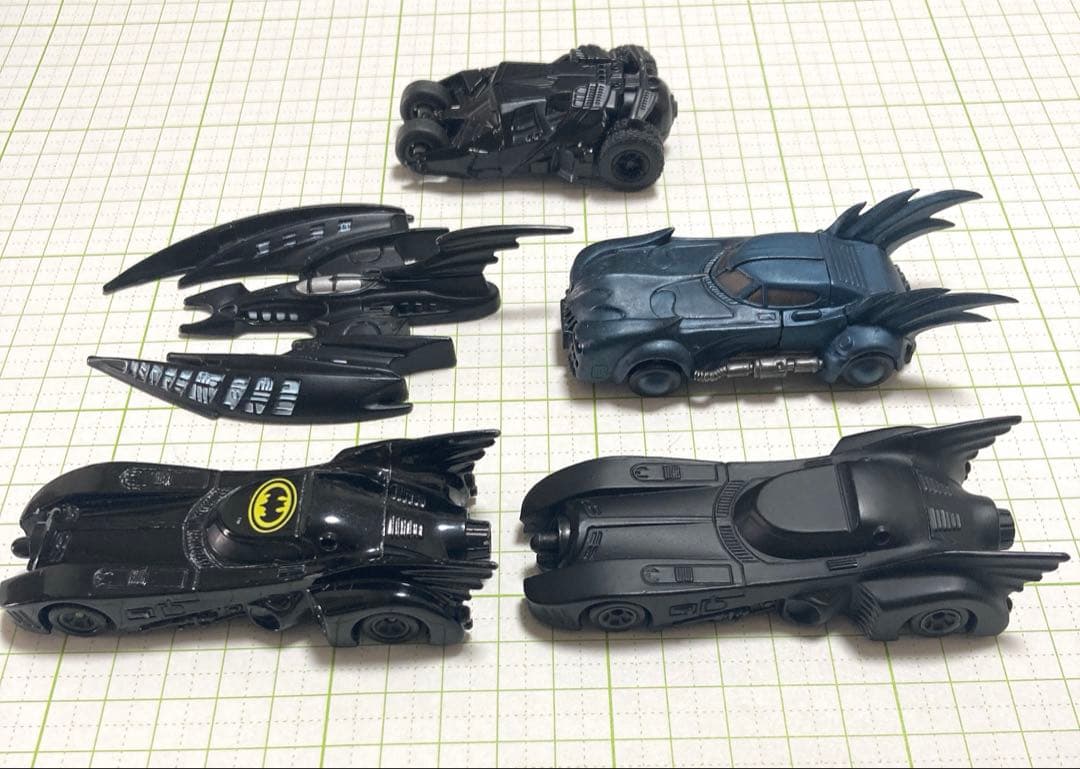 古い　バッドモービル 19台