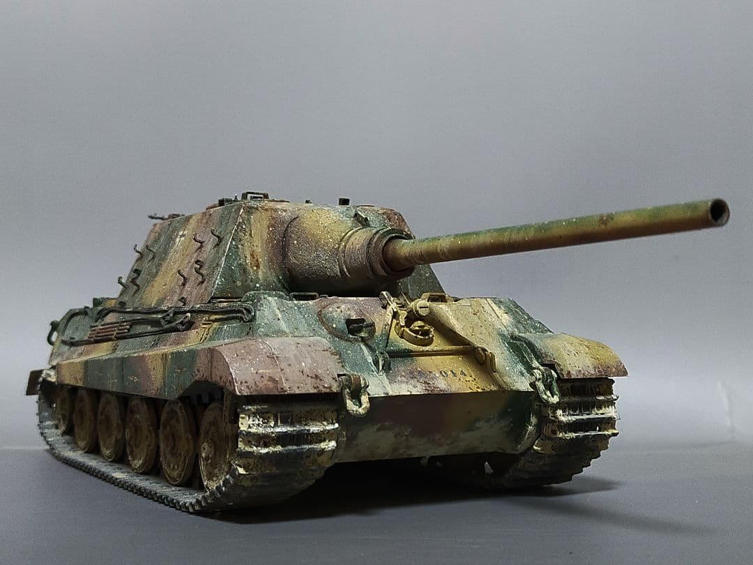 戦車模型の製作代行ページ タミヤ キングタイガー1/35