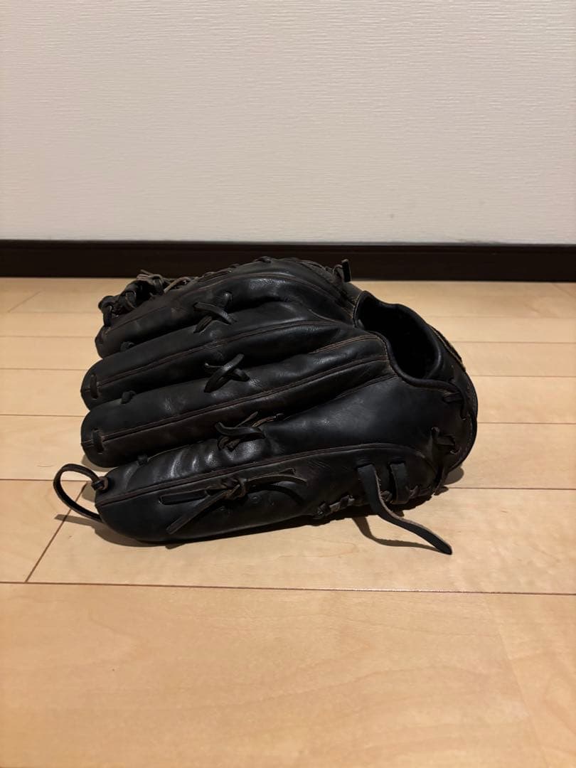 [値下げ中] ZETT プロステイタス　黒 硬式グローブ外野手用