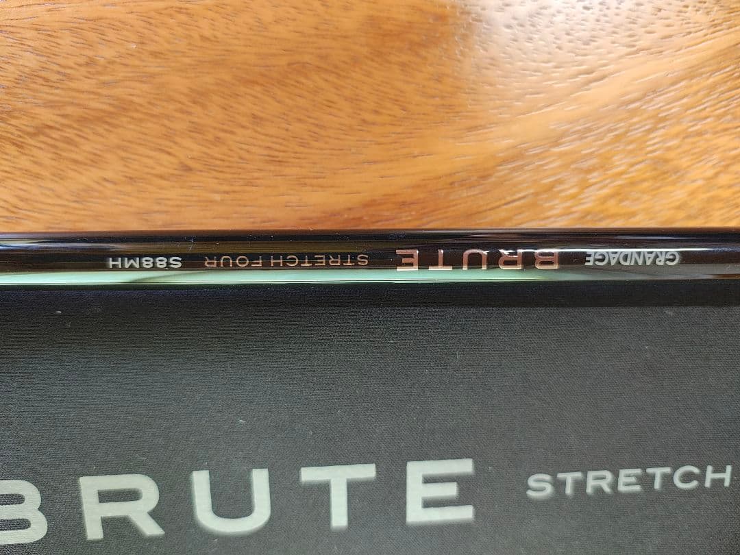 ロッド APIA GRANDAGE BRUTE STRETCH FOUR S88MH
