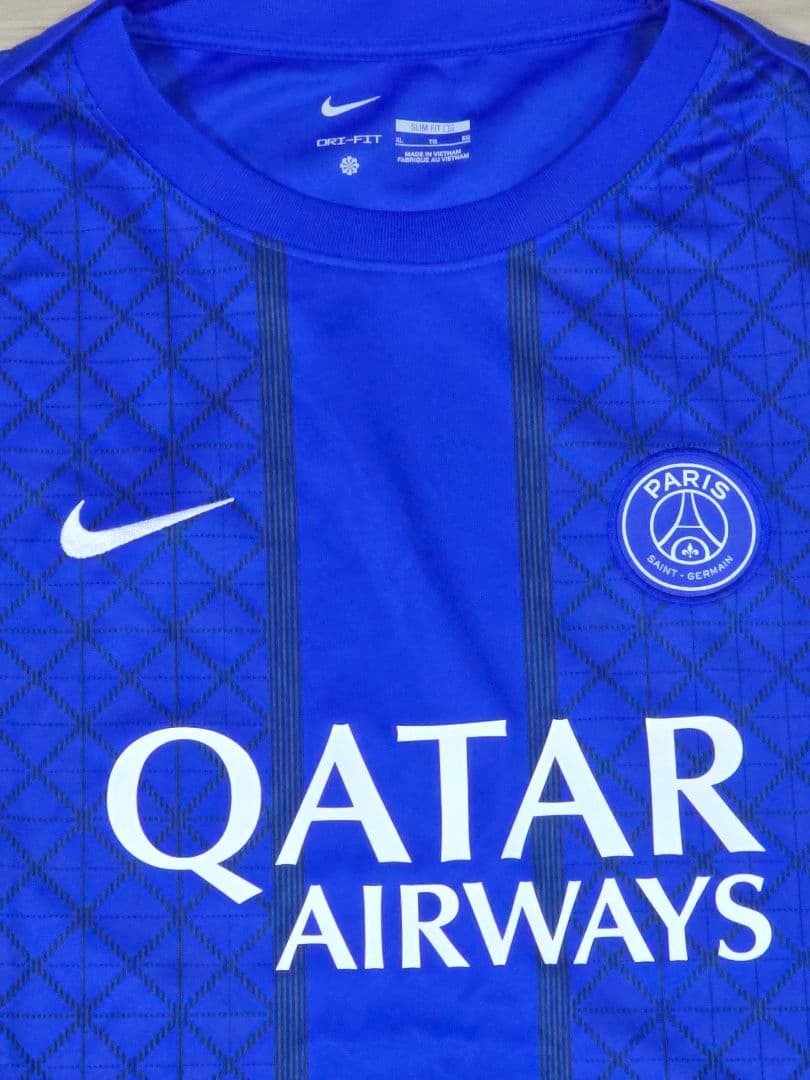 週末値下げJORDAN×PSG ショートスリーブトップ