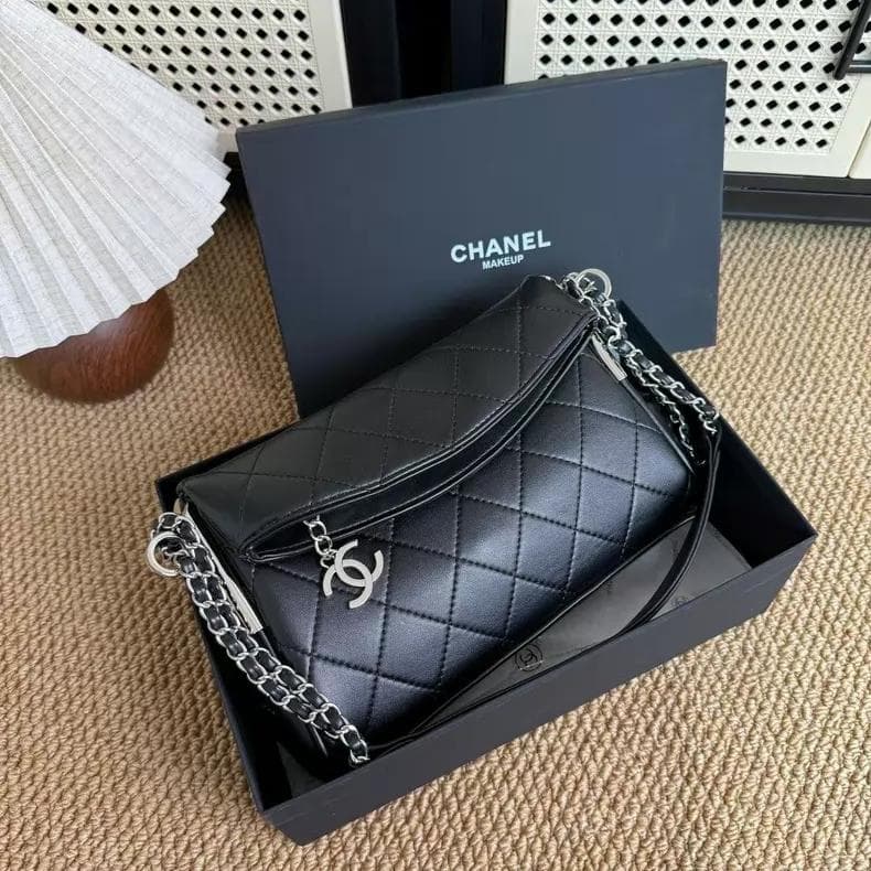 VIP ブラックレザー ノベルティショルダー