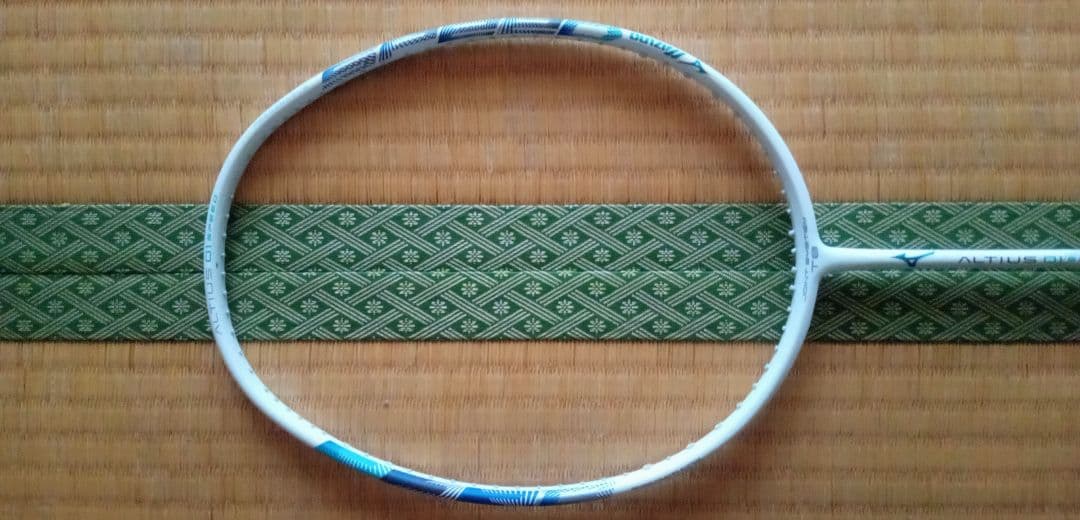 MIZUNO アルティウス01スピード