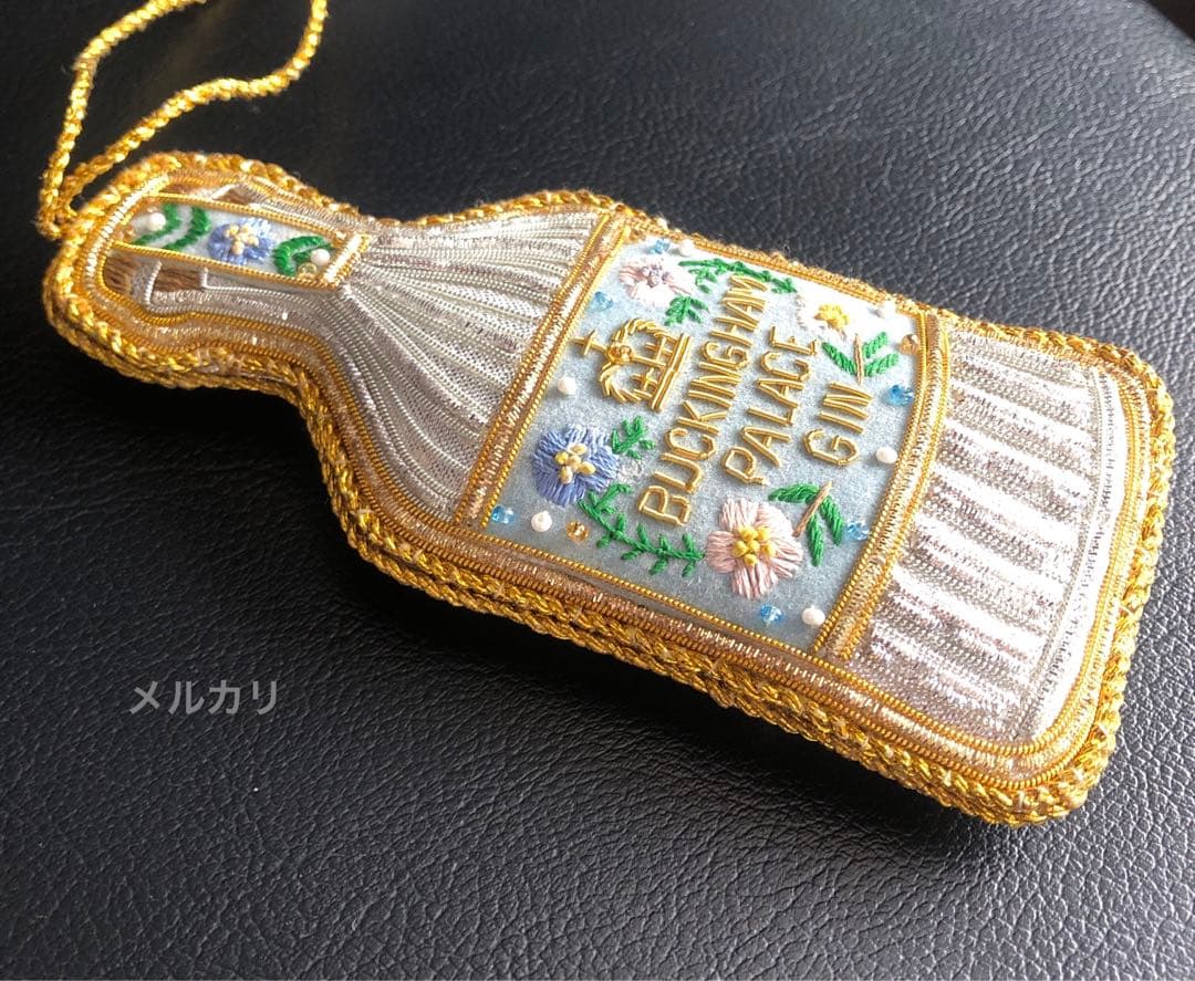 新品　ロイヤルコレクショントラスト　バッキンガム宮殿　ジン　ボトル　オーナメント