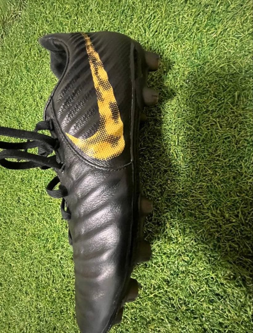 Nike ティエンポレジェンド7HG 26cm