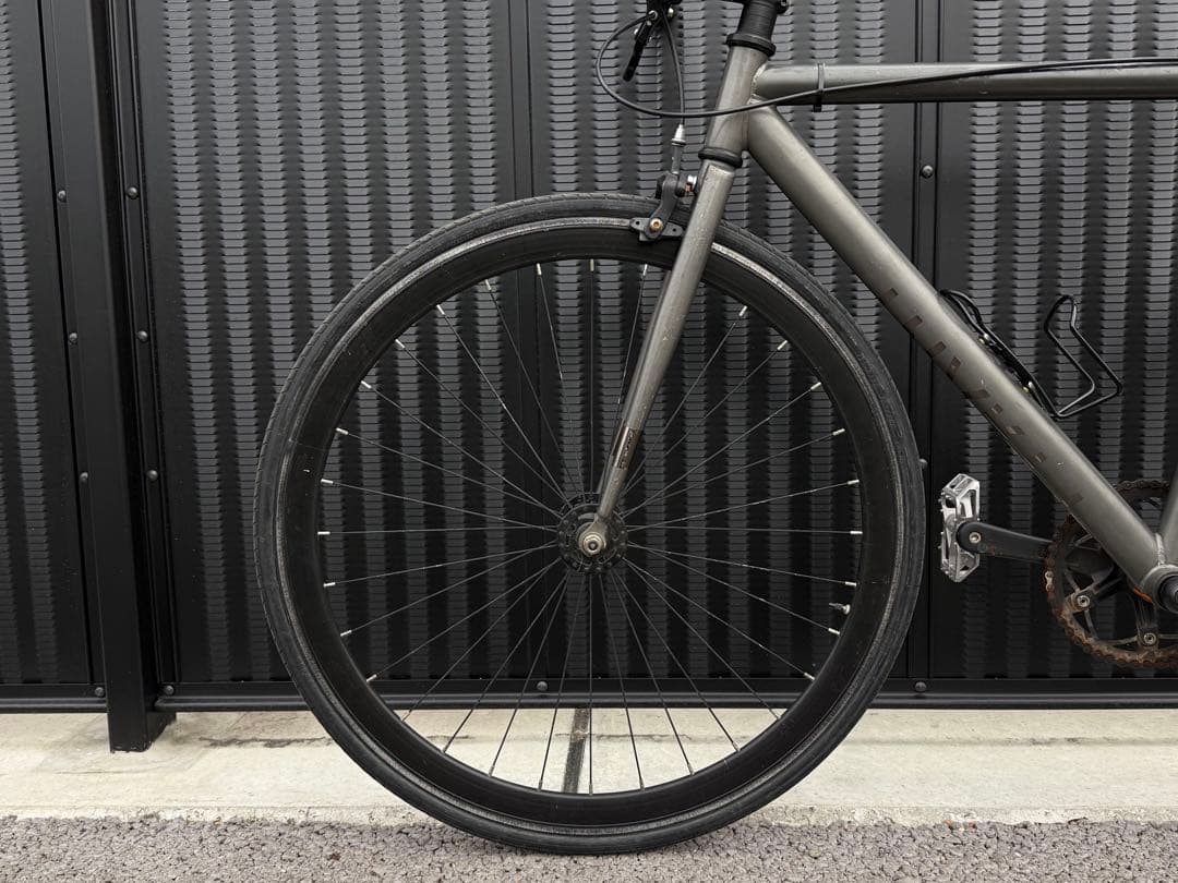 【大阪引取り】TYRANT BIKES LEGACY ピストバイク 固定ギア