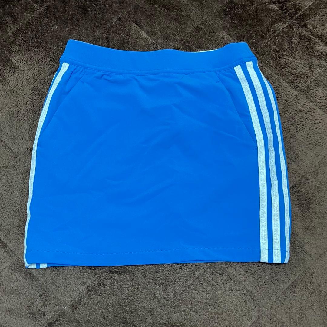 新品未使用アディダスセットアップ（ブルー）（M）