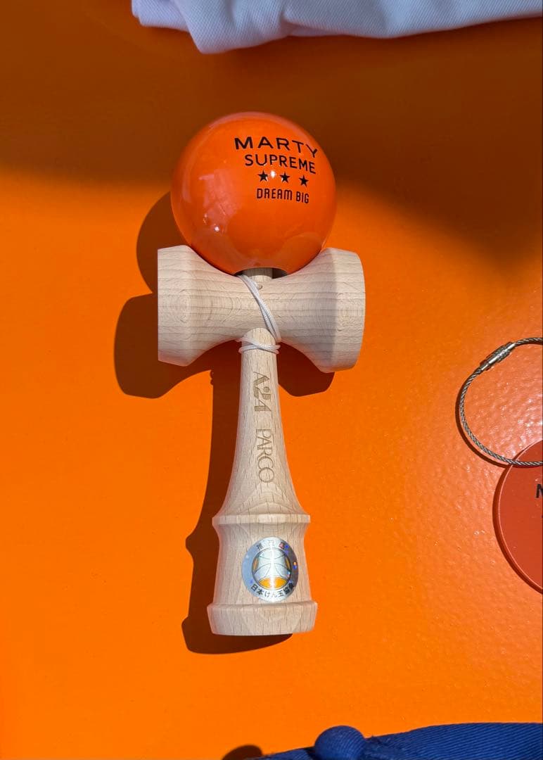MARTY SUPREME マーティシュプリーム　けん玉