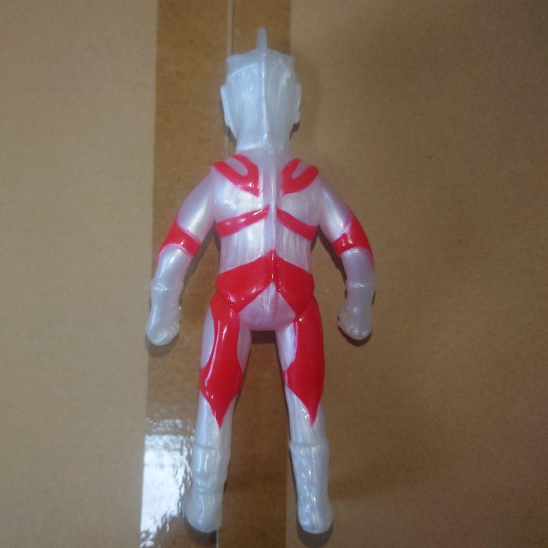 ヤモマーク　ウルトラマンエース　ホワイトパール
