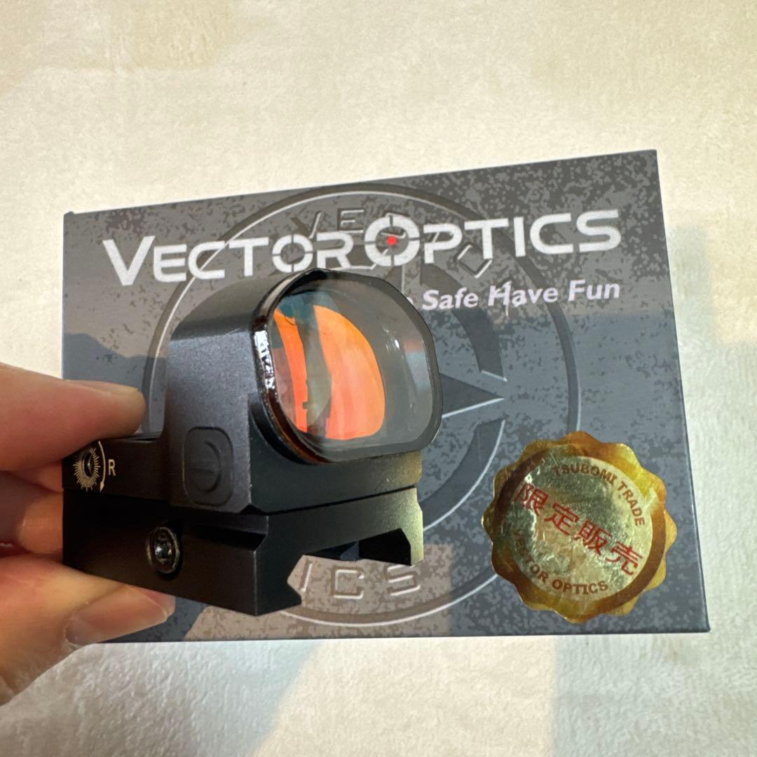 VECTOROPTICS SCRD-35 FRZY 1×20×28 ドットサイト