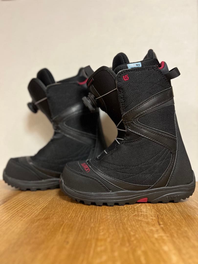 極美品　Burton STARSTRUCK BOA 23.5 黒レディース