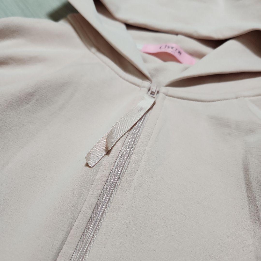 美品☆Chacott☆コンパクトフーデットジャケット M くすみピンク