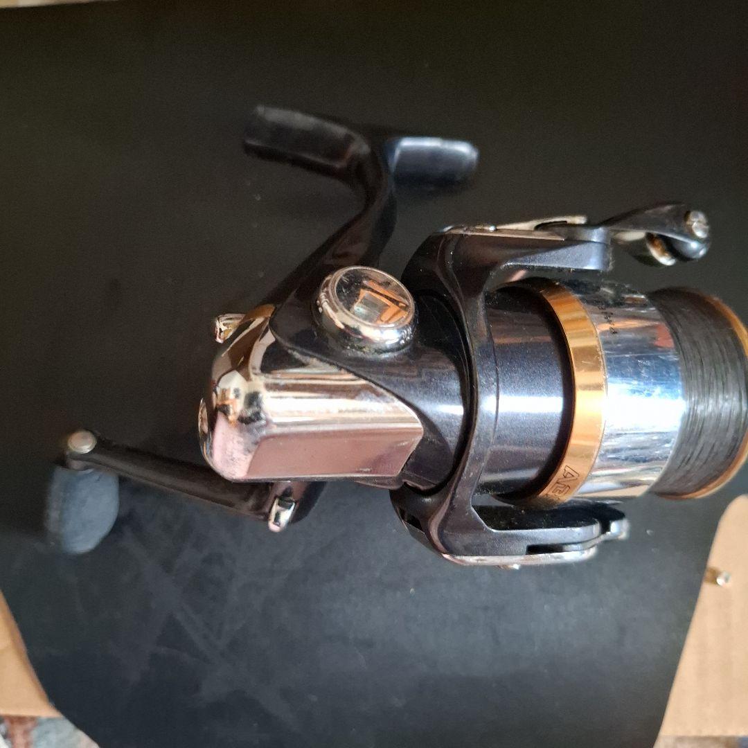 TEAM DAMA 2506 スピニングリール　２台セット