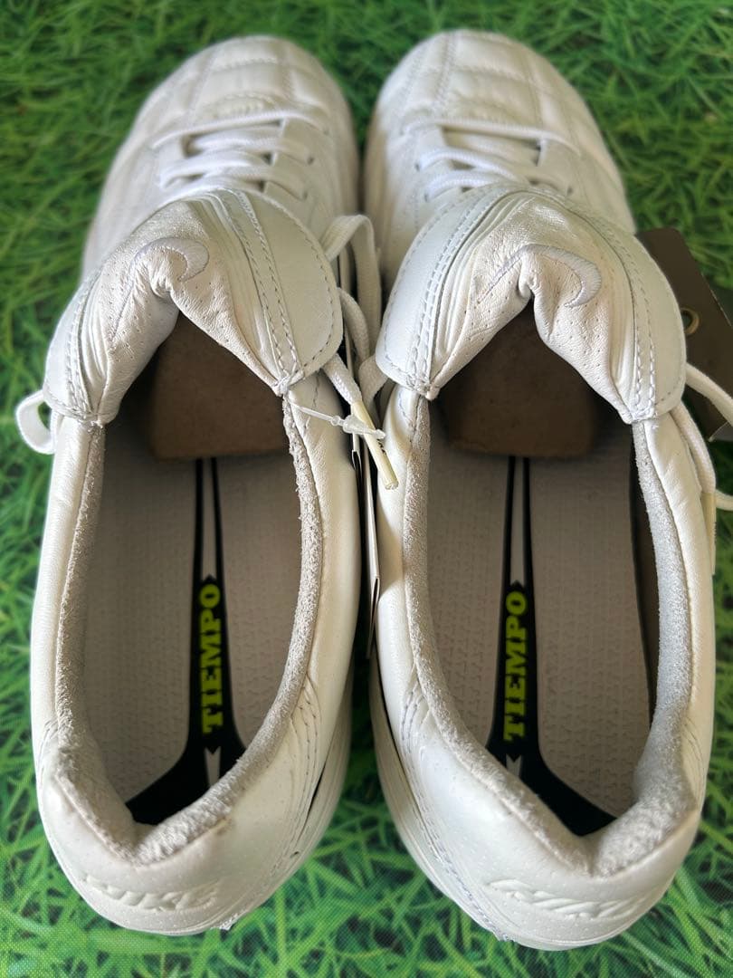 ☆新品☆送料無料☆NIKE(ナイキ)TIEMPO LEGEND Ⅲ HG☆