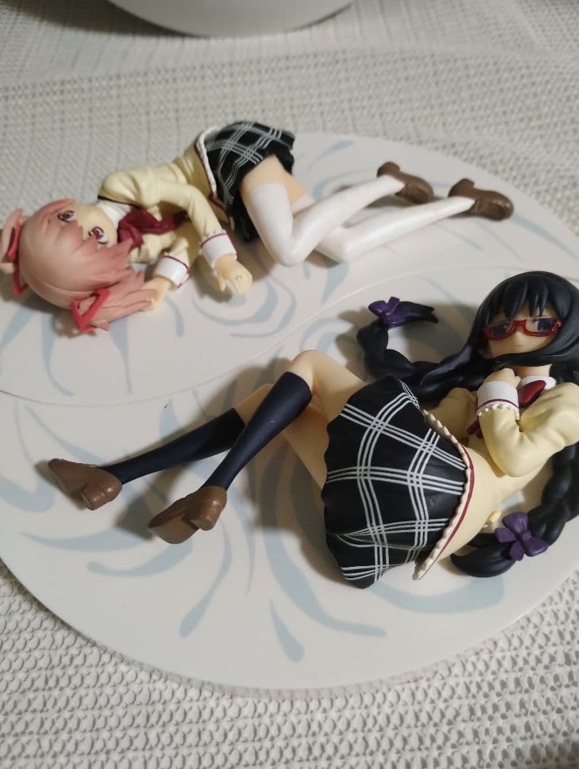 劇場版 魔法少女まどか⭐︎マギカ　暁美ほむら　鹿目まどか　SQ フィギュア