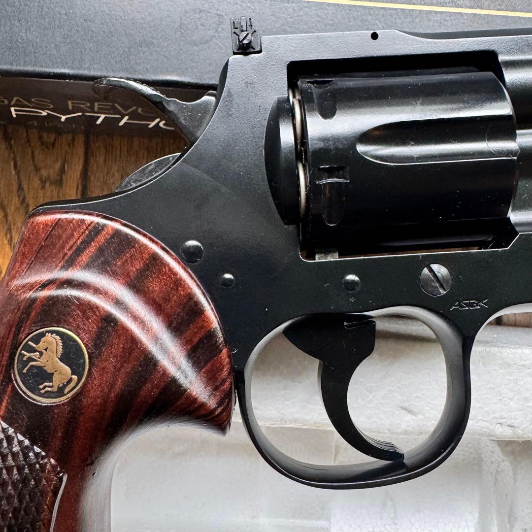 コルト Python .357 ガスリボルバー　コクサイ　パイソン