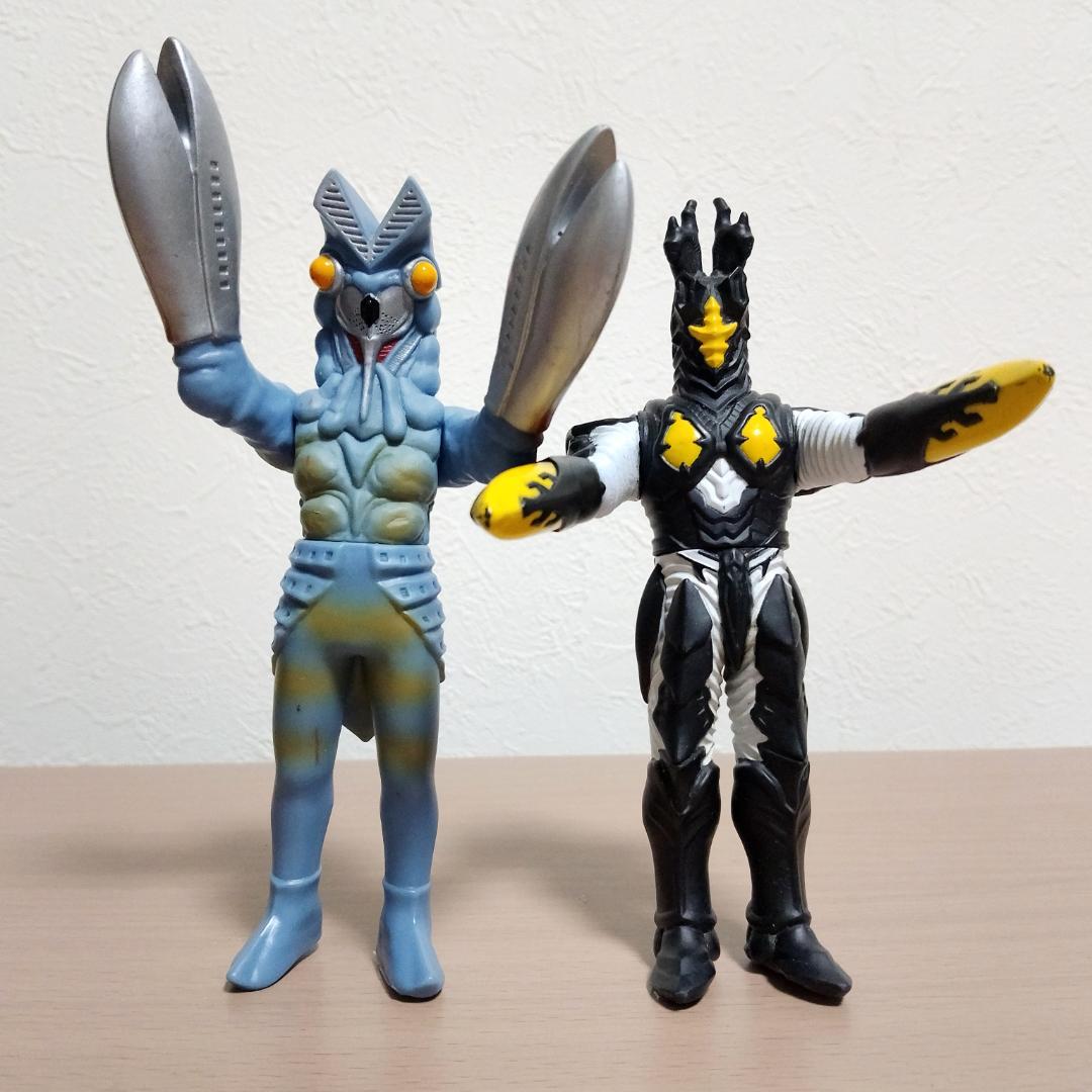 ウルトラマン 怪獣 ソフビまとめ売り 42体　ライブサイン付
