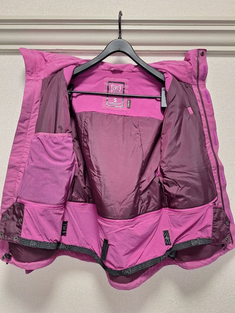 美品　Burton AK GORE-TEX スノーボードウェア