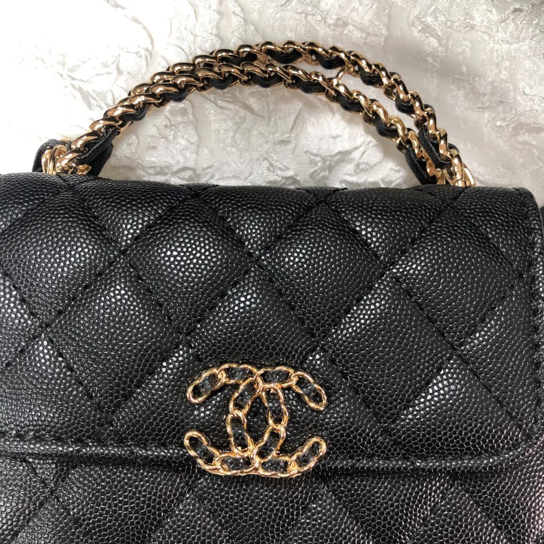 新品・限定ブラック レザー ショルダーバッグ