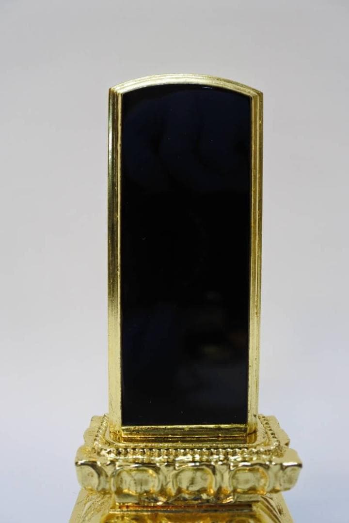 限定値下　【長期展示品/未使用品】位牌　純金箔　状態良好　仏壇　仏具(た15)