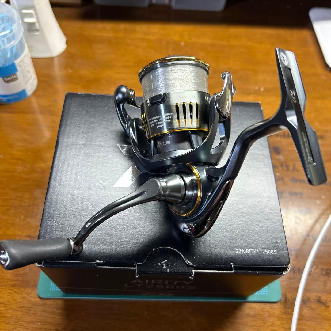 リール Daiwa 23 AIRITY LT2500S