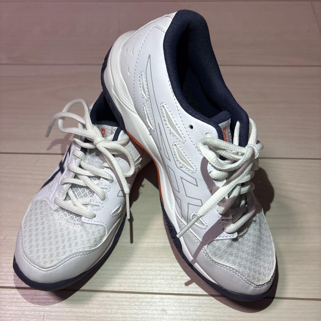 22.5cm ✴︎ ASICS バレーボールシューズ ホワイト/ネイビー
