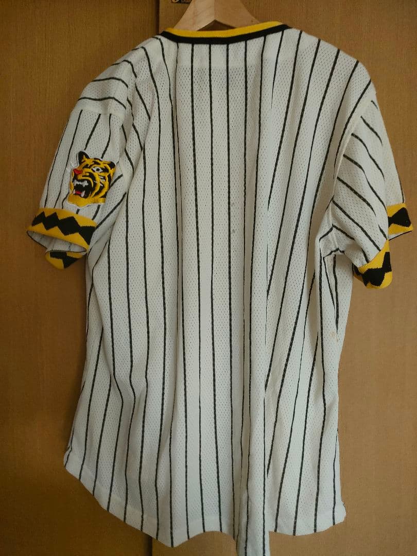 阪神タイガース 輝流ライン ユニフォーム