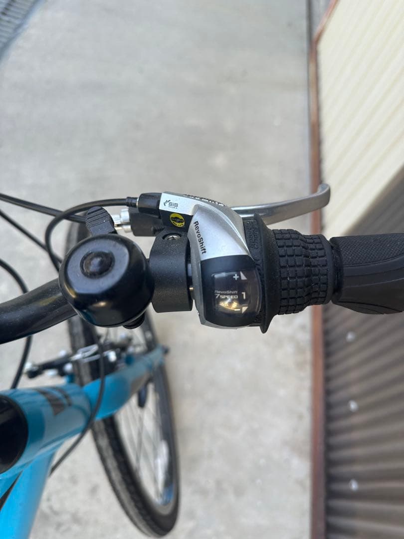 GIANT ジュニアスポーツ 自転車 青