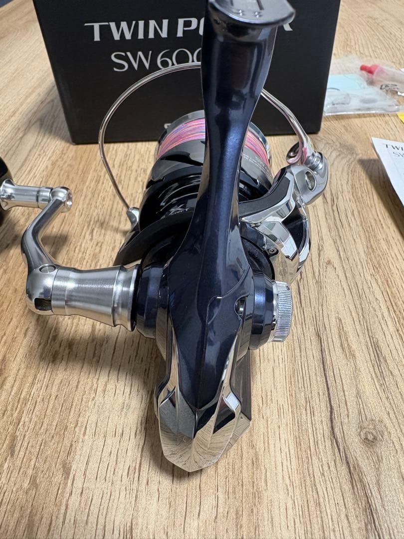 21 ツインパワーSW 6000XG スピニングリール
