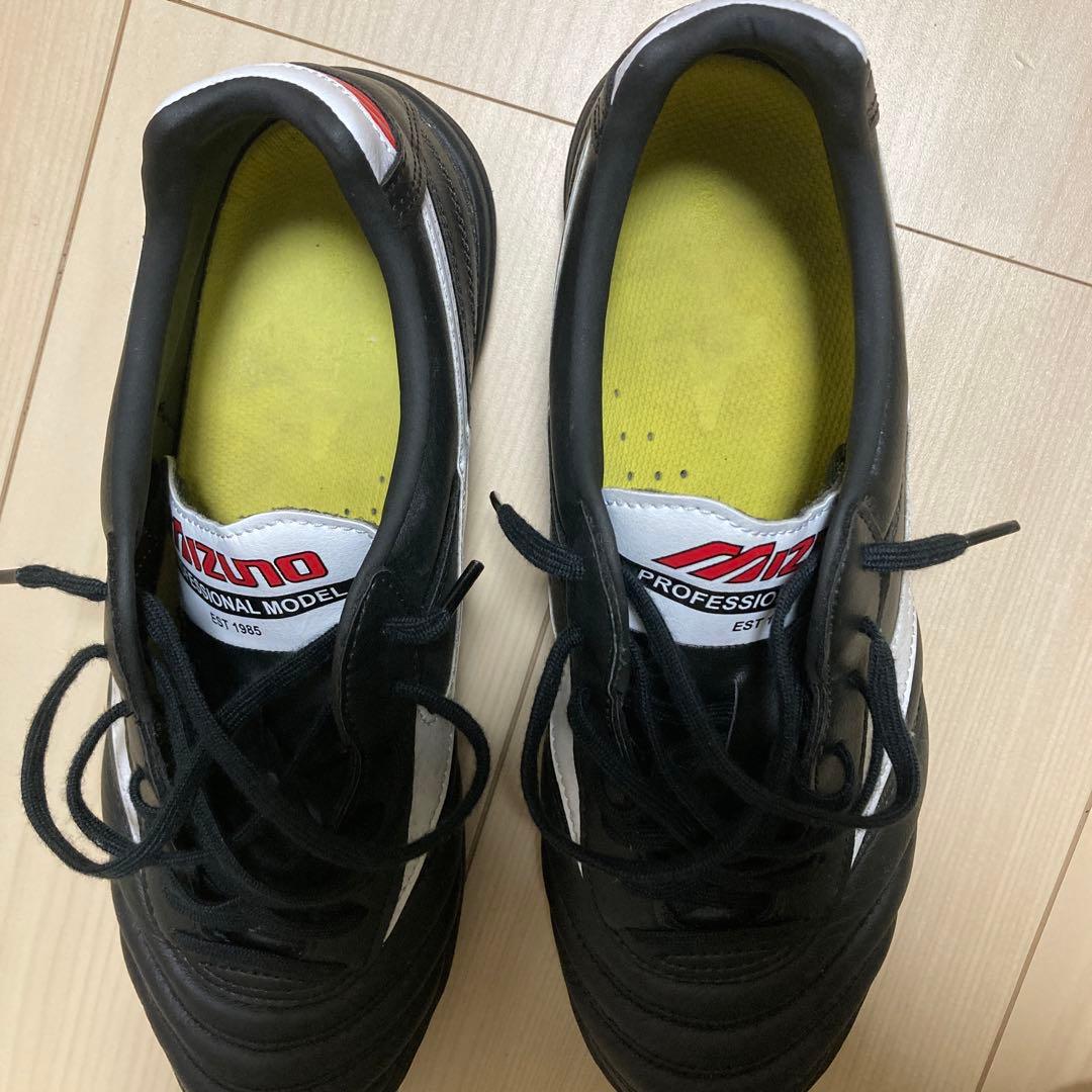 わんたんめんMizuno Moreliaブラック/ホワイト/レッド25㎝